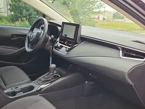 Used 2026 Toyota Corolla LE FWD image 19