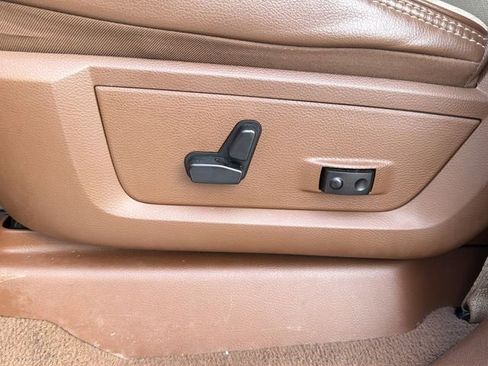 Used 2019 RAM 3500 Laramie image 23