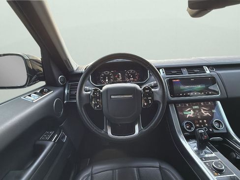 Used 2020 Land Rover Range Rover Sport HSE image 13
