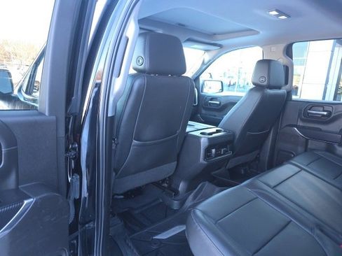 Used 2019 Chevrolet Silverado 1500 LT Trail Boss image 17