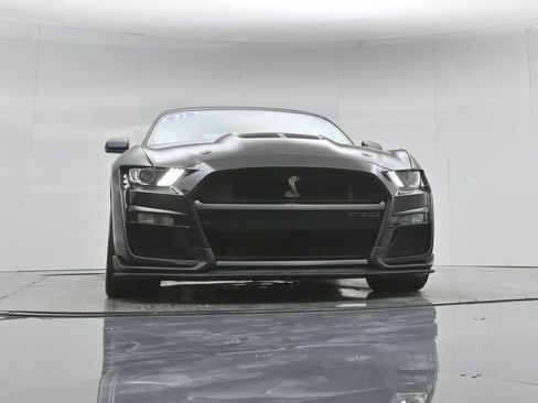 Certified 2021 Ford Mustang Shelby GT500 w/ Carbon Fiber Track Pack RWD image 43