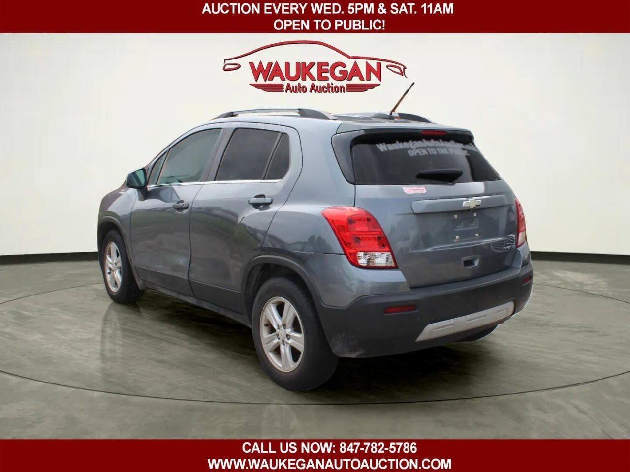 Used 2015 Chevrolet Trax LT w/ LT Sun and Sound Package FWD image 5
