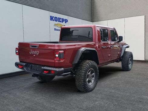 Used 2021 Jeep Gladiator Rubicon AWD/4WD image 5