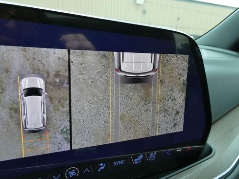 New 2026 Chevrolet Tahoe High Country AWD/4WD image 34
