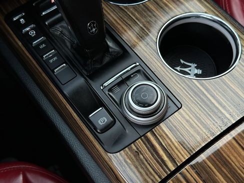 Used 2019 Maserati Ghibli S GranLusso AWD/4WD image 39