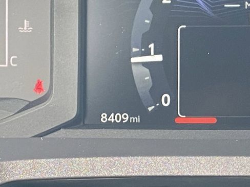 Certified 2025 Toyota Tacoma SR image 35