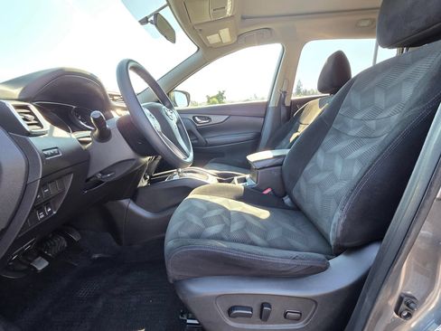 Used 2015 Nissan Rogue S AWD/4WD image 24