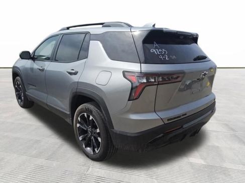 Used 2025 Chevrolet Equinox RS w/ Safety and Technology Package AWD/4WD image 2