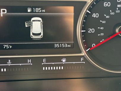 Used 2023 Kia Sorento LX