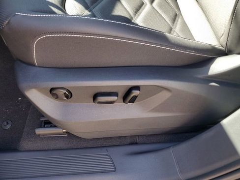 New 2026 Volkswagen Atlas SE AWD/4WD image 19