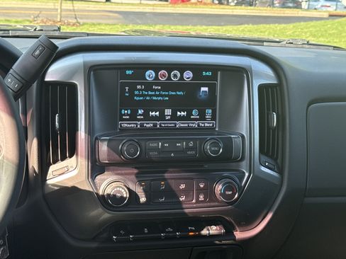 Used 2018 Chevrolet Silverado 2500 LT w/ LT Plus Package AWD/4WD image 30