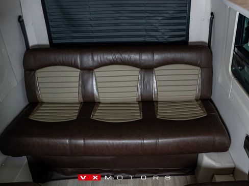 Used 2017 Mercedes-Benz Sprinter 3500 image 15