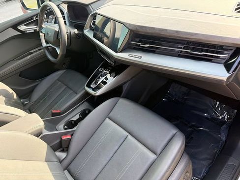 Used 2025 Audi Q4 e-tron Premium w/ Convenience Package RWD image 13