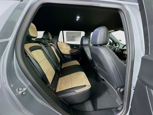 New 2026 Chevrolet Equinox ACTIV AWD/4WD image 28