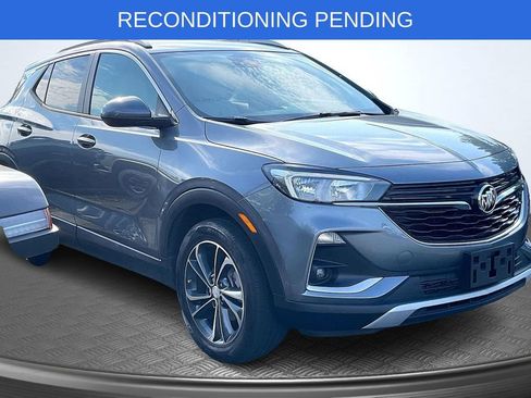 Used 2021 Buick Encore GX Select FWD image 1