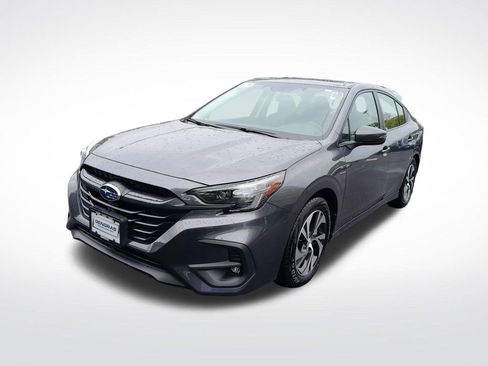 Certified 2025 Subaru Legacy Premium AWD/4WD image 4