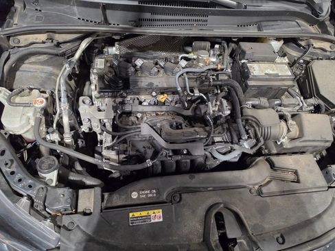 Used 2024 Toyota Corolla LE FWD image 9