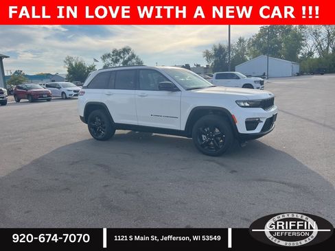 New 2025 Jeep Grand Cherokee Limited w/ Black Appearance Package image 8