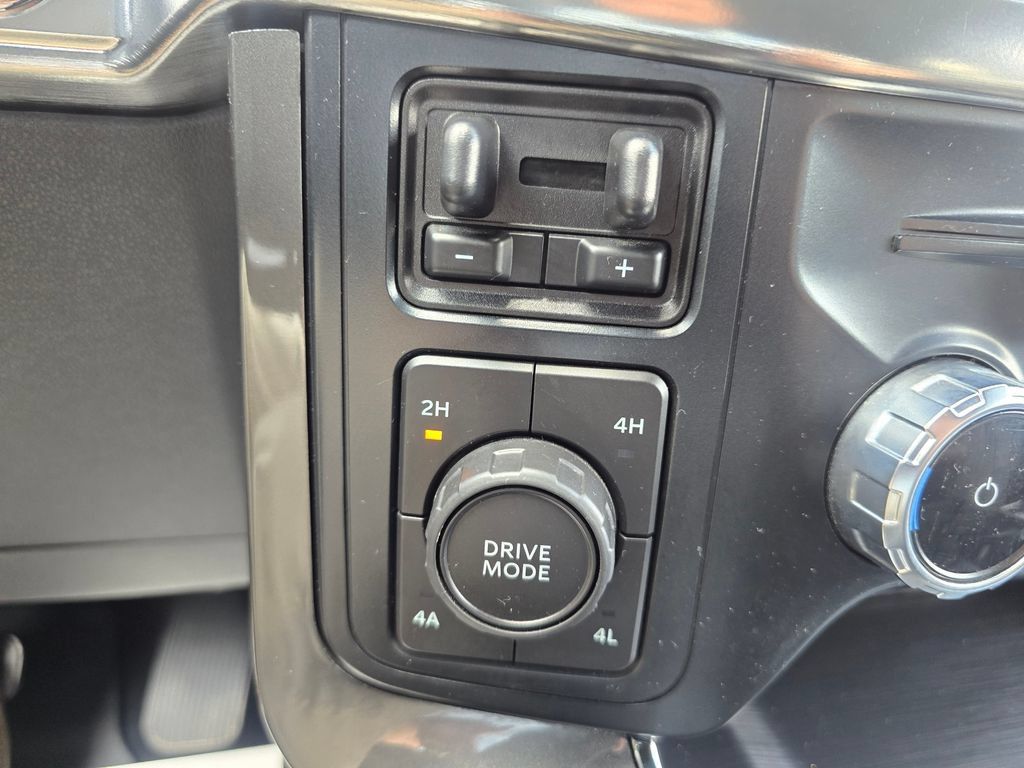 Used 2023 Ford F150 Lariat w/ Equipment Group 502A High AWD/4WD image 19
