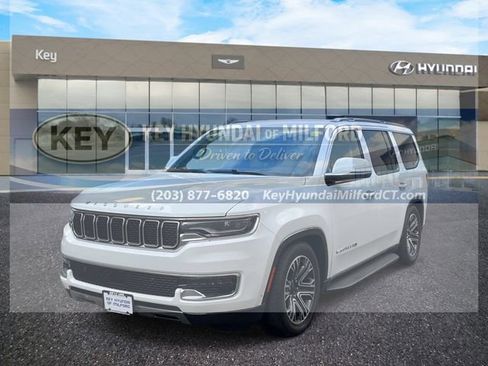 Used 2022 Jeep Wagoneer Series III image 1