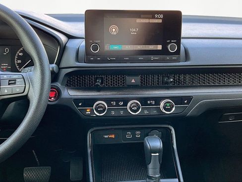 Used 2025 Honda CR-V EX image 10