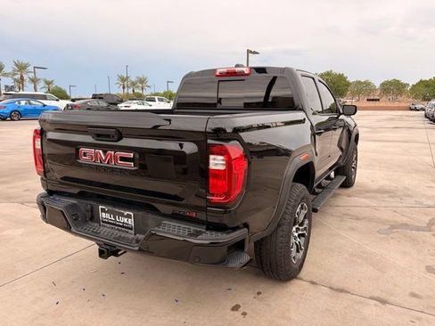 Used 2024 GMC Canyon AT4 w/ LPO, Skid Plate Package AWD/4WD image 8