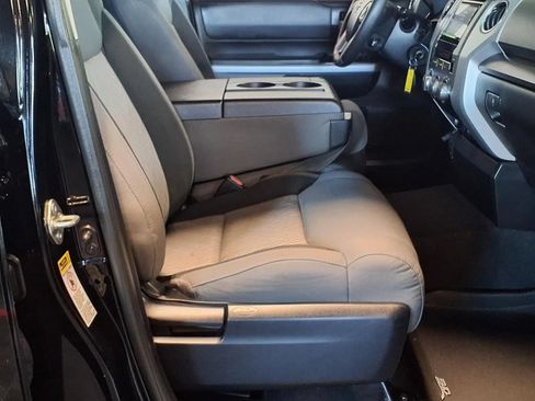 Used 2014 Toyota Tundra SR5 RWD image 12