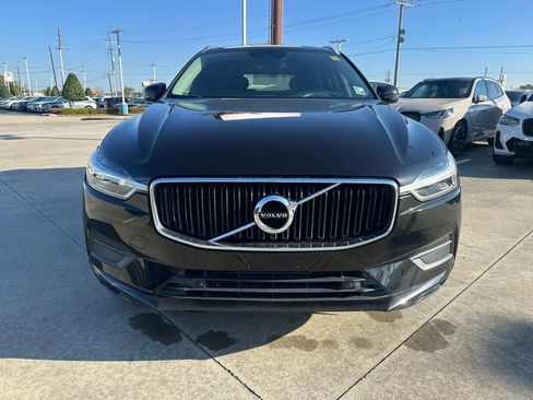 Used 2020 Volvo XC60 T6 Momentum image 2