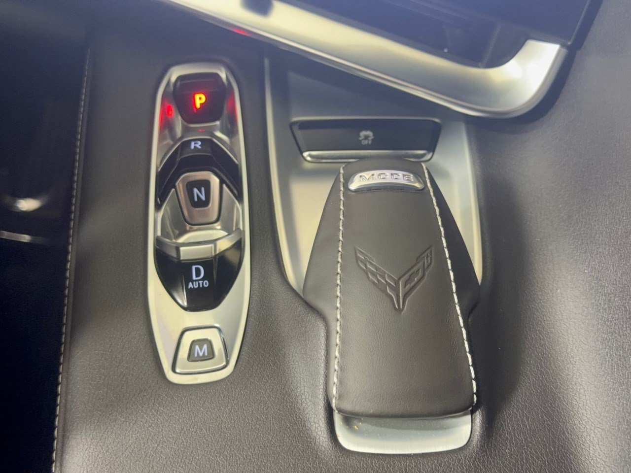 Used 2021 Chevrolet Corvette Stingray Coupe w/ Battery Protection Package RWD image 21