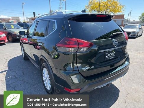 Used 2018 Nissan Rogue SV AWD/4WD image 7