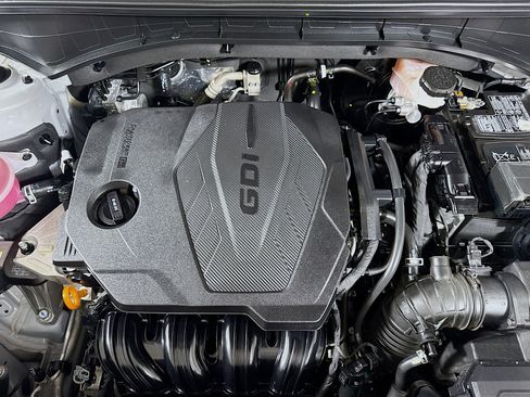 Used 2024 Kia Sorento S image 39