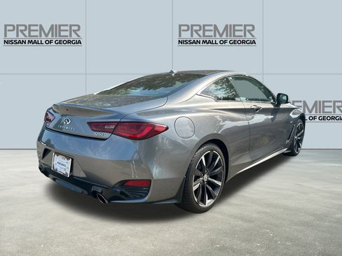Used 2017 INFINITI Q60 w/ Premium Plus Package 2.0T image 5