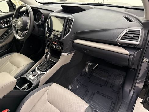 Used 2023 Subaru Forester Limited image 24