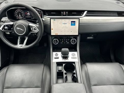 Certified 2026 Jaguar F-PACE R-Dynamic S AWD/4WD image 12
