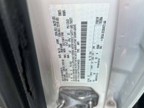 Used 2017 Ford Escape S image 32