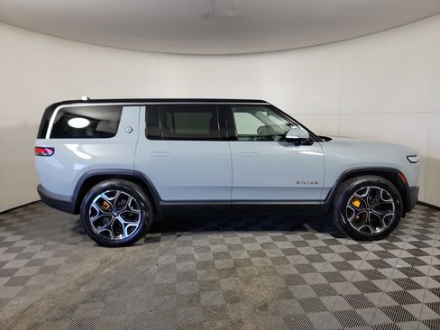 Used 2024 Rivian R1S Adventure AWD/4WD image 6