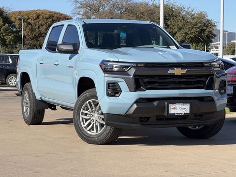 New 2026 Chevrolet Colorado LT w/ LT Convenience Package AWD/4WD image 2