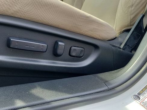 Used 2017 Honda Accord EX image 16