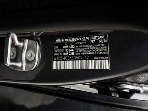 Used 2025 Mercedes-Benz CLA 250 image 38