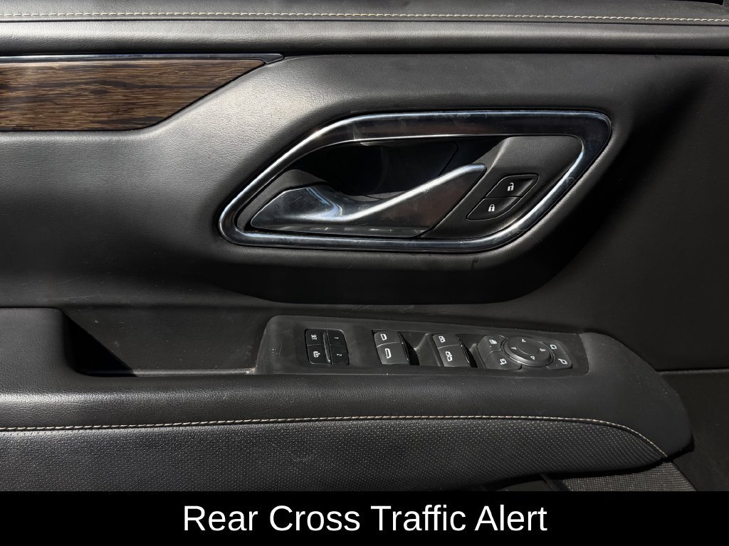 Used 2023 Chevrolet Suburban Premier RWD image 26