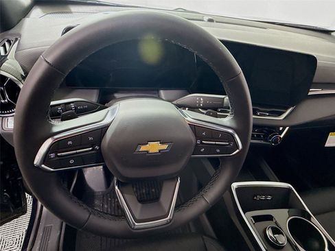 New 2026 Chevrolet Equinox LT w/ Convenience Package II image 6