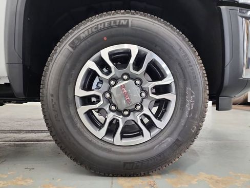 New 2026 GMC Sierra 2500 SLT w/ SLT Premium Package image 39