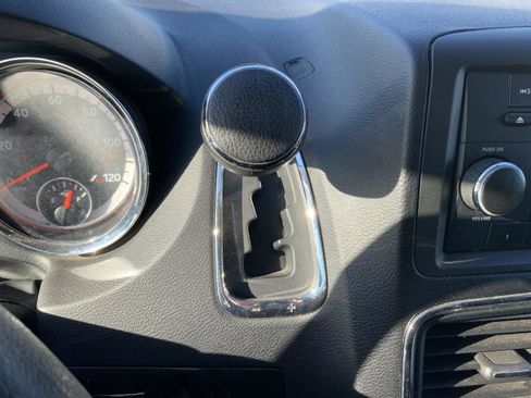 Used 2017 Dodge Grand Caravan SE w/ Power Window Group image 31