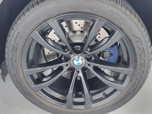 Used 2017 BMW X6 M AWD/4WD image 11