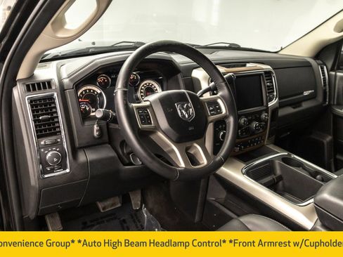 Used 2018 RAM 3500 Laramie w/ Convenience Group AWD/4WD image 5