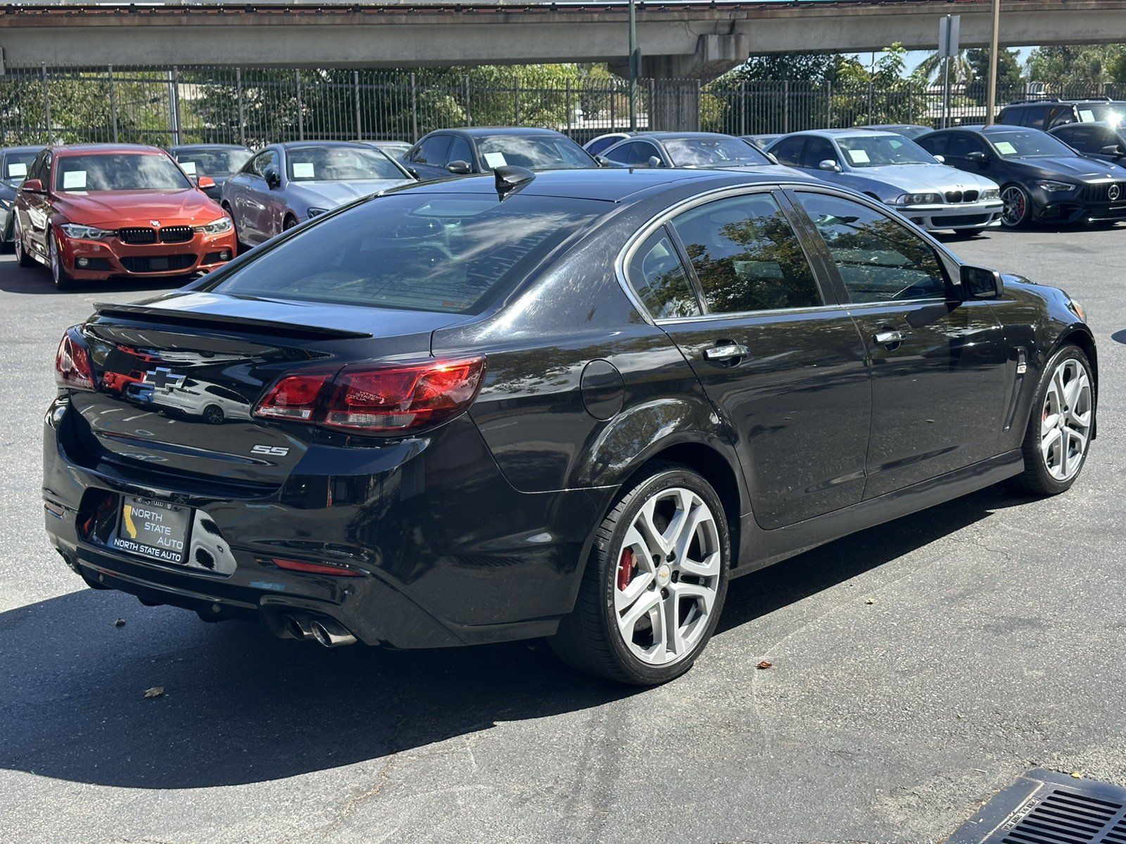 Used 2017 Chevrolet SS RWD image 8
