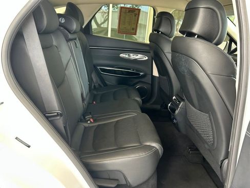 Used 2025 Genesis GV70 2.5T AWD/4WD image 28