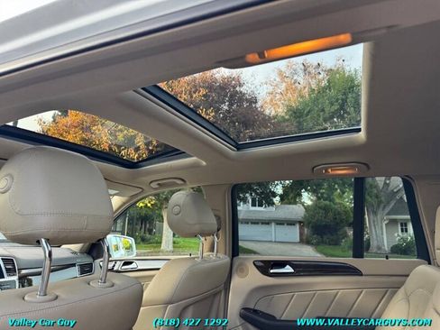 Used 2015 Mercedes-Benz GL 450 GL 450 4MATIC image 26