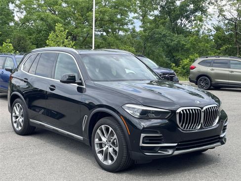 Used 2023 BMW X5 xDrive40i AWD/4WD image 7