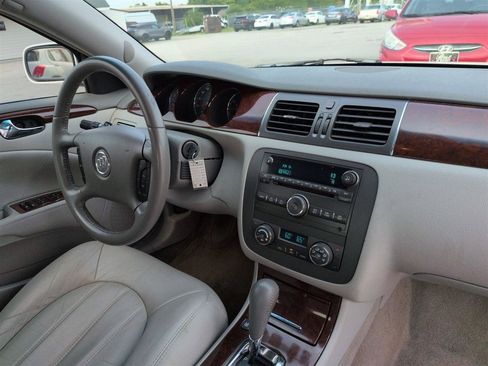 Used 2008 Buick Lucerne CXL FWD image 33